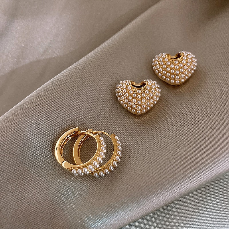 Love Pearl Earrings in Gold