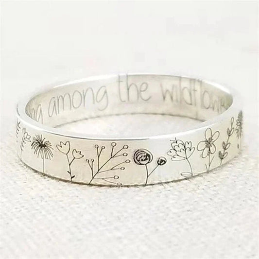 Silver vintage-style ring