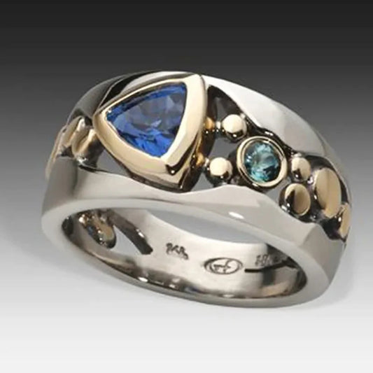 Vintage-style ring with blue crystal