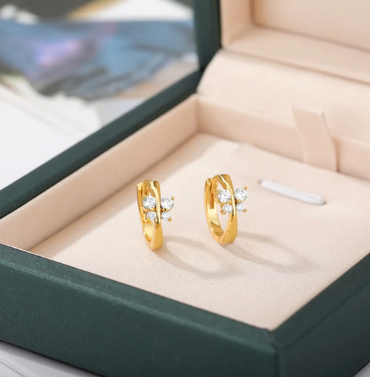 Small Butterfly Earrings with Zirconia in 18K Gold Plating