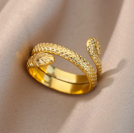 Snake Ring in 18K Gold Plating