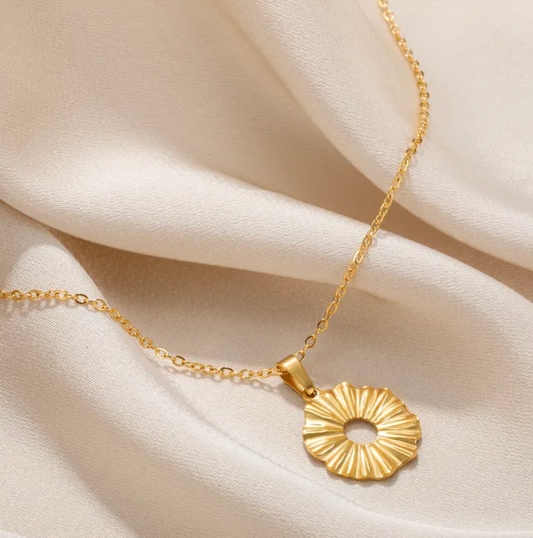 Tropical Pineapple Necklace in 18K Gold Plating