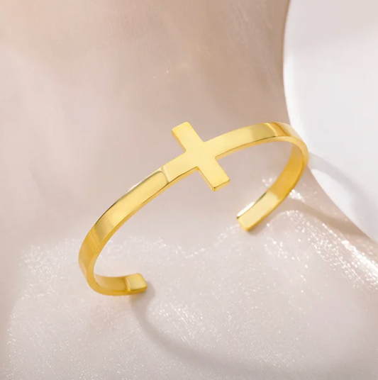 Thick Cross Bracelet in 18K Gold Plating