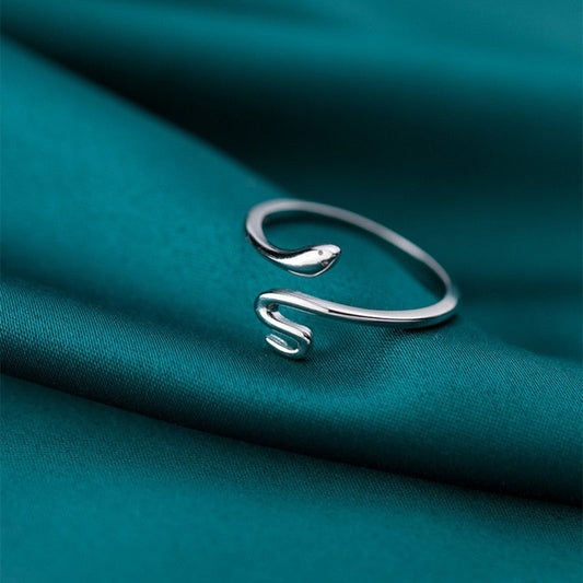 Adjustable 925 Silver Ring in Snake Shape