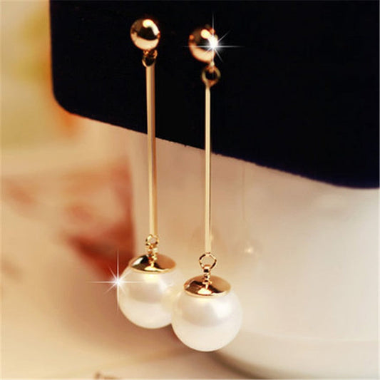 Luxury dangling earrings with hand-arranged pearls