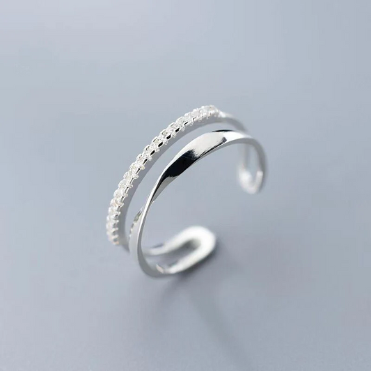 Adjustable cubic zirconia ring in silver