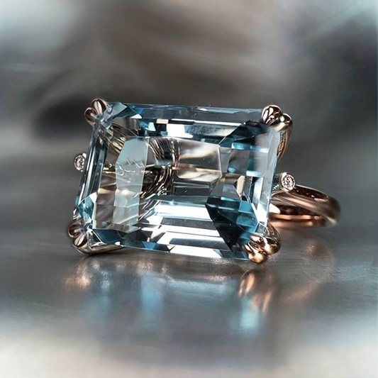 Vintage-style ring with blue crystal