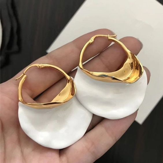 White and Gold Vintage Earrings