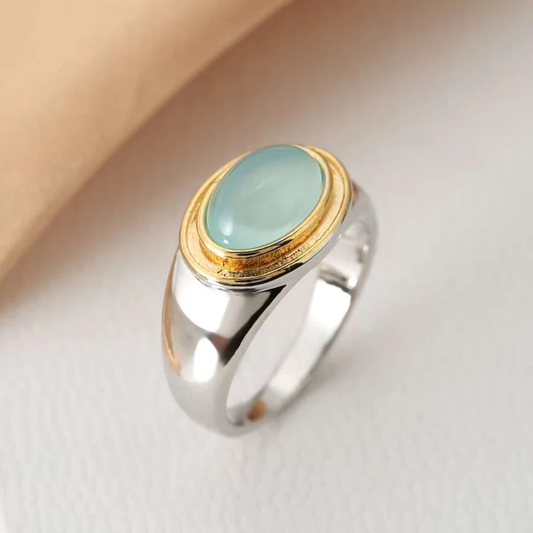 Vintage ring with green moonstone